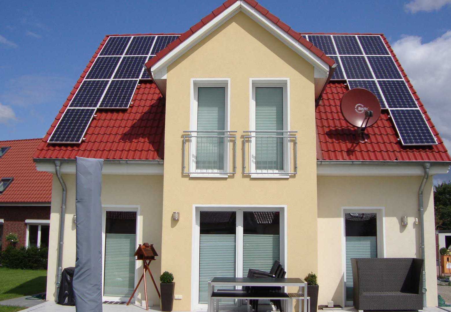 Ihr kompetenter und zuverlässige Partner für Photovoltaikanlagen (Solaranlagen), Speichersysteme und Elektromobilität | EVI SOLARMEILE Hildesheim